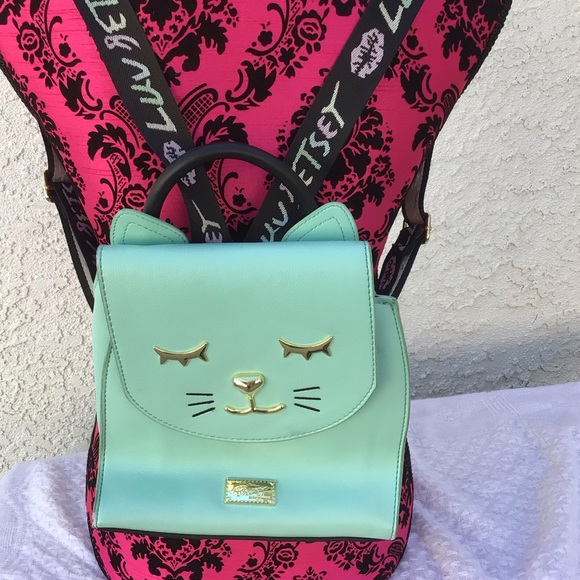 Betsey Johnson Handbags - Betsey Johnson kitty cat backpack sea foam green